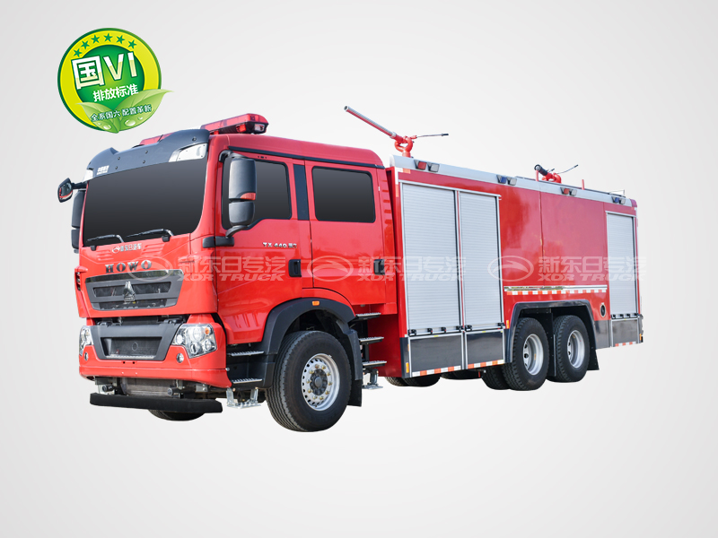 新東日牌 11噸 國(guó)六 豪沃TX7后雙橋干粉泡沫聯(lián)用消防車(chē)